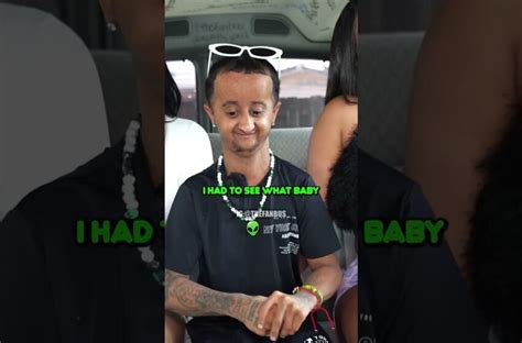 fan bus baby alien reddit|The baby alien fan bus situation gives me hope in life :。